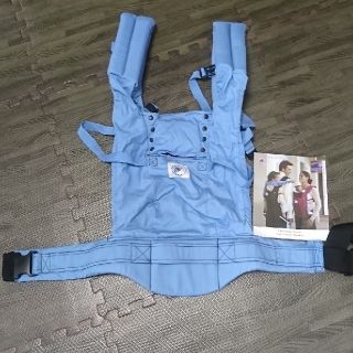 エルゴベビー(Ergobaby)の【新品・未使用】Ergobaby 抱っこ紐(抱っこひも/おんぶひも)