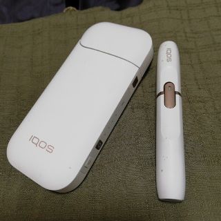 アイコス(IQOS)のiQOS2.4 ホワイト チャージャー新品(その他)