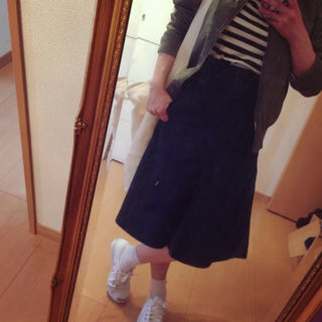 TODAYFUL(トゥデイフル)の今季新作激安ariesミモレ丈スカート レディースのスカート(ひざ丈スカート)の商品写真