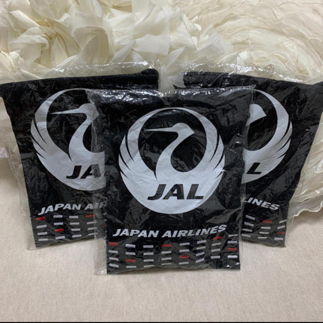 JAL(日本航空)(ジャル(ニホンコウクウ))の割引中 【新品・割引中】JAL ビジネスクラス アメニティ 3セット インテリア/住まい/日用品の日用品/生活雑貨/旅行(旅行用品)の商品写真