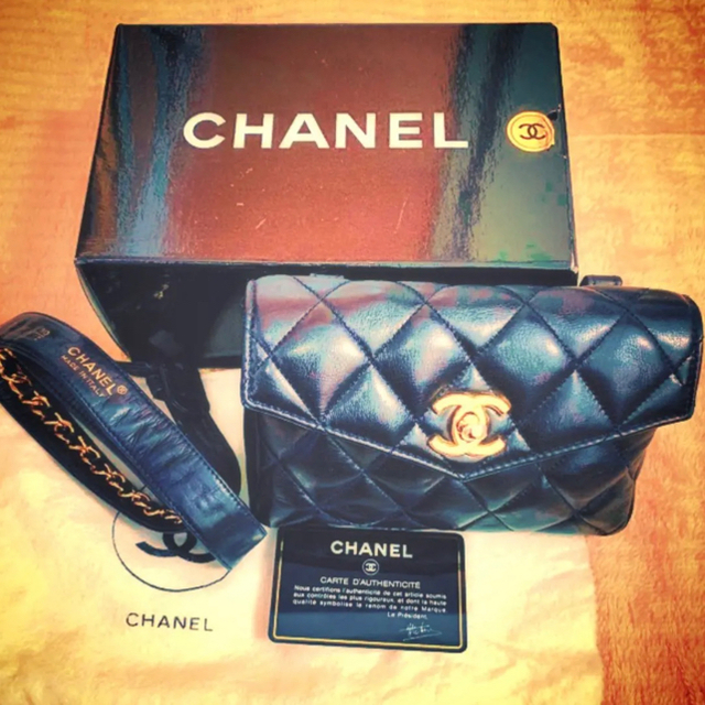 CHANEL - CHANEL シャネル ウエストポーチ マトラッセ ラムスキン バッグ 正規品の通販 by K.A♡shop｜シャネルならラクマ