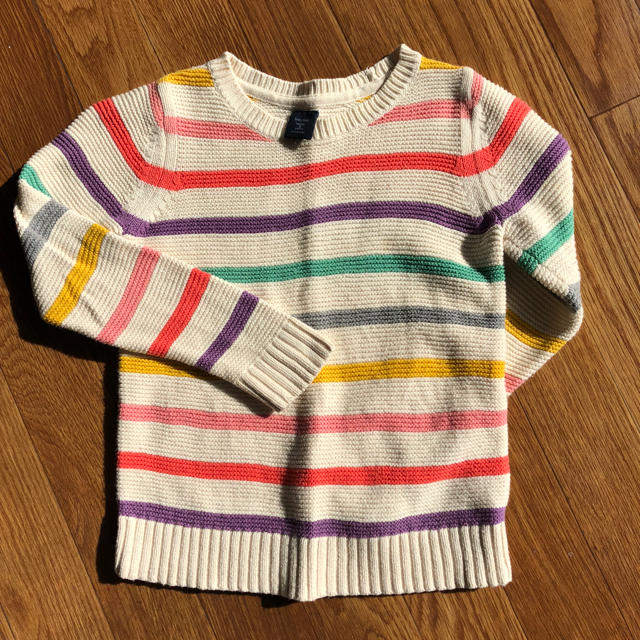 babyGAP(ベビーギャップ)のボーダーニット キッズ/ベビー/マタニティのキッズ服女の子用(90cm~)(ニット)の商品写真