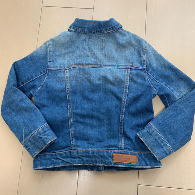 ZARA KIDS(ザラキッズ)のZARA 110センチ Gジャン デニムジャケット キッズ/ベビー/マタニティのキッズ服女の子用(90cm~)(ジャケット/上着)の商品写真