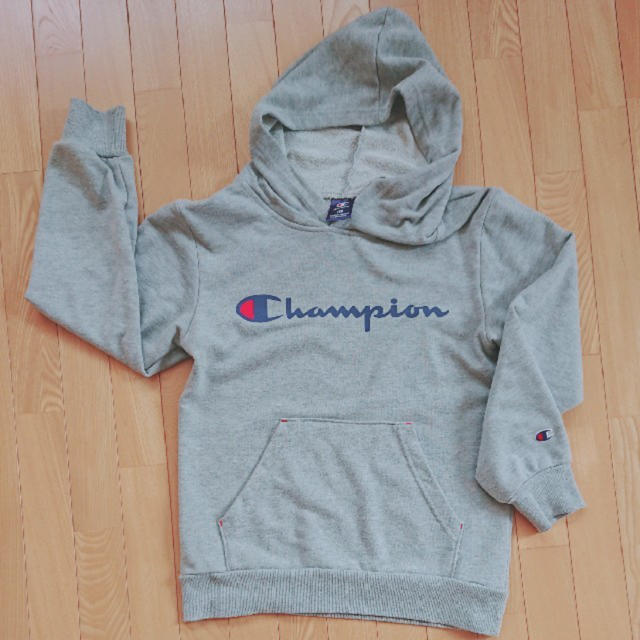 Champion(チャンピオン)のchampion トレーナー グレー レディースのトップス(トレーナー/スウェット)の商品写真