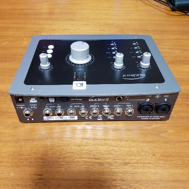 Audient id22 　オーディオインターフェース　動作品 楽器のDTM/DAW(オーディオインターフェイス)の商品写真