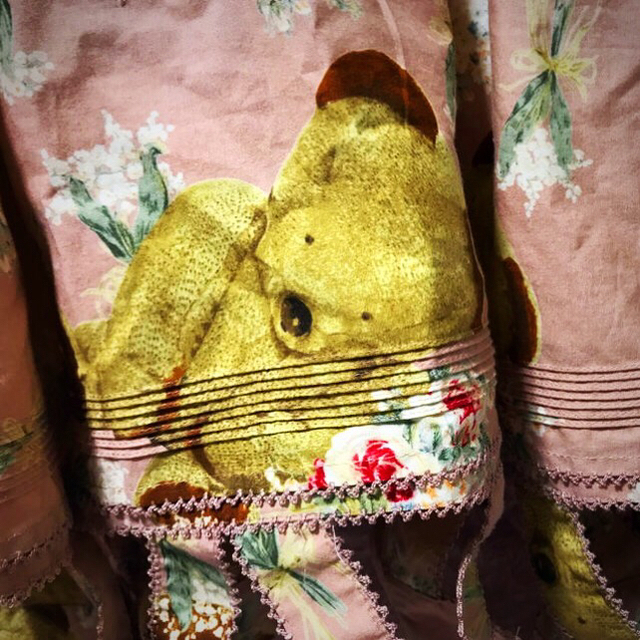 レア!ワンダフルワールド サンタとツリー刺繍パッチジャケット