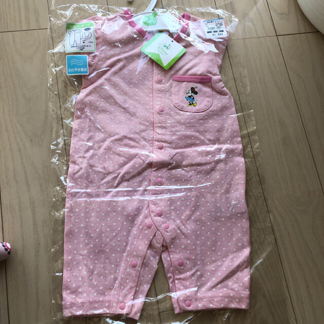 西松屋(ニシマツヤ)の新品！半袖 ロンパース  カバーオール キッズ/ベビー/マタニティのベビー服(~85cm)(ロンパース)の商品写真