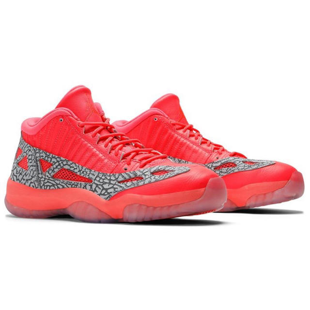 Nike Air Jordan 11 Flash Crimson 海外限定のサムネイル