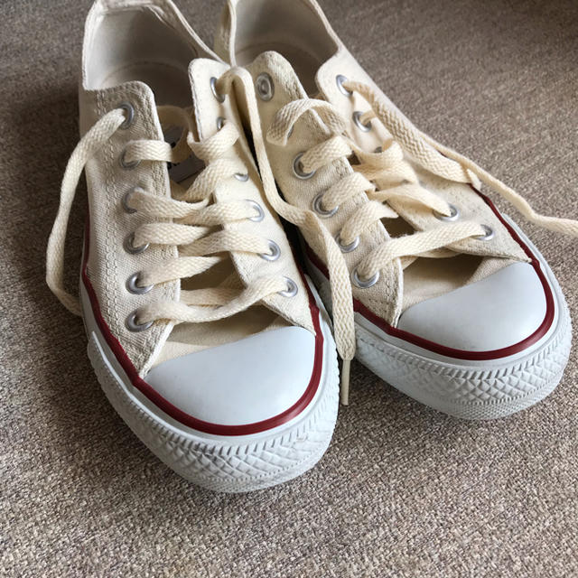 CONVERSE(コンバース)のコンバースオールスター スニーカー 23.5cm クリーム色ベージュ レディースの靴/シューズ(スニーカー)の商品写真