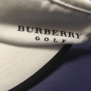 バーバリー(BURBERRY)のバーバリーゴルフ サンバイザー ホワイト 試着のみ！(サンバイザー)