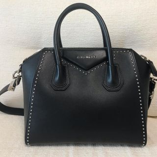 ジバンシィ(GIVENCHY)のGIVENCHY バック 本物♡ブラック(トートバッグ)