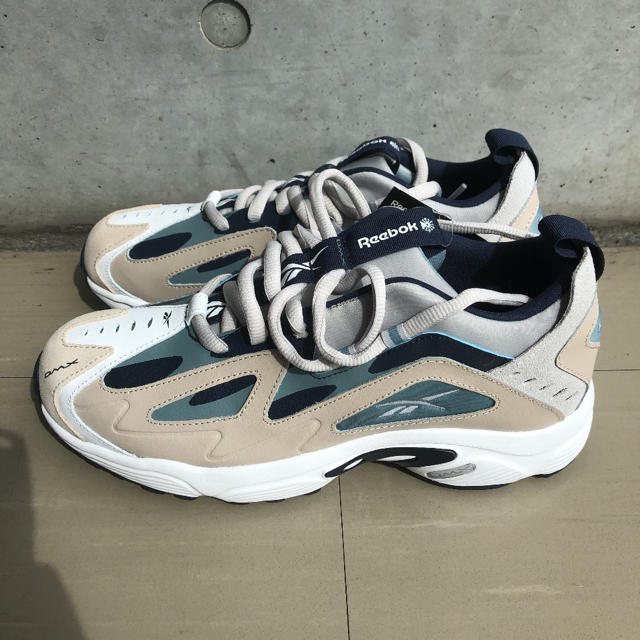 Reebok(リーボック)の新品 Reebok リーボック DMX SERIES 1200 24.5ベージュ レディースの靴/シューズ(スニーカー)の商品写真