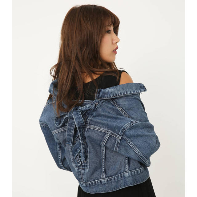 rienda(リエンダ)のrienda BACKレースアップDENIM JK レディースのジャケット/アウター(Gジャン/デニムジャケット)の商品写真