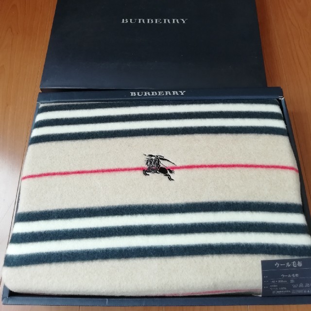 BURBERRY - BURBERRY ウール毛布の通販 by ぎゃろりん shop｜バーバリーならラクマ