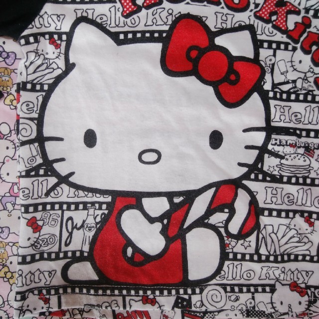 ハローキティ(ハローキティ)のHelloKitty ハローキティ 長袖 Tシャツ 黒 95 キッズ/ベビー/マタニティのキッズ服女の子用(90cm~)(Tシャツ/カットソー)の商品写真