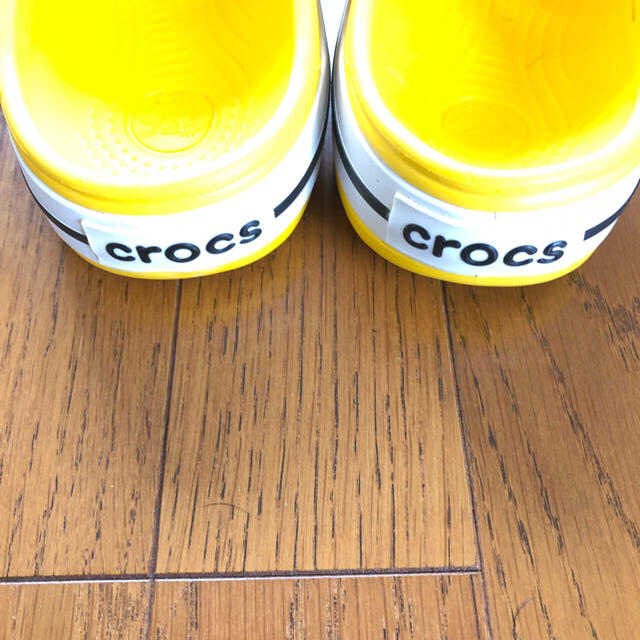 crocs(クロックス)のクロックス 新品未使用 キッズ/ベビー/マタニティのキッズ靴/シューズ(15cm~)(サンダル)の商品写真