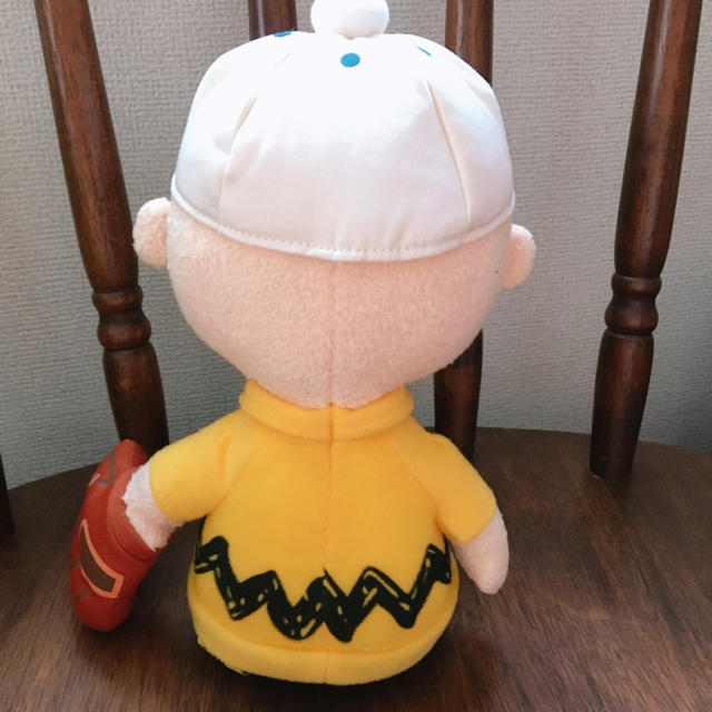 PEANUTS(ピーナッツ)のスヌーピーミュージアム限定チャーリーブラウンぬいぐるみ☆ エンタメ/ホビーのおもちゃ/ぬいぐるみ(ぬいぐるみ)の商品写真