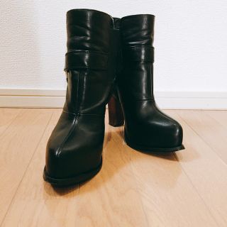 マウジー(moussy)のmoussy★極美品 本革サイドゴアショートブーツ★(ブーツ)