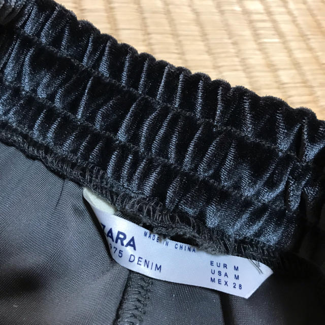 ZARA(ザラ)のZARA ベロアパンツ M レディースのパンツ(その他)の商品写真