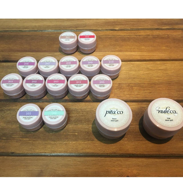 新品未使用】maogel 12色+トップジェル・ベースジェルセット 新品未使用】maogel 12色+トップジェル・ベースジェルセット