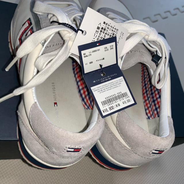 TOMMY HILFIGER(トミーヒルフィガー)の【新品】トミーヒルフィガー スニーカー メンズの靴/シューズ(スニーカー)の商品写真