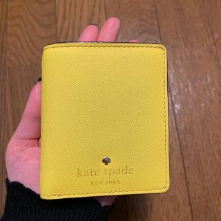 ケイトスペードニューヨーク(kate spade new york)のケイトスペード ミニ財布イエロー(財布)