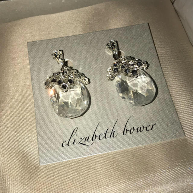 格安高品質 Vera Wang Elizabeth Bower Dew Drop イヤリング の通販 by SHOP｜ヴェラウォンならラクマ 