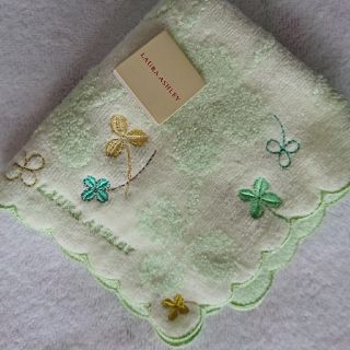 ローラアシュレイ(LAURA ASHLEY)のタオルハンカチ　kさん専用(ハンカチ)