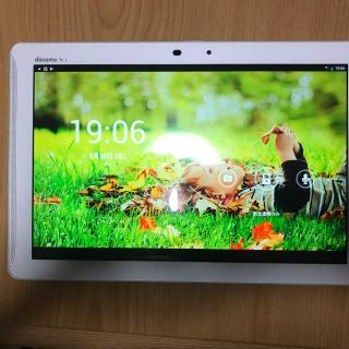 フジツウ(富士通)のdocomo タブレット F-02F(タブレット)