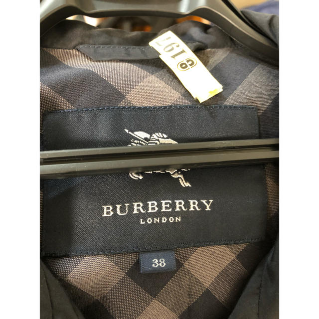 BURBERRY(バーバリー)のバーバリー スプリングコート レディースのジャケット/アウター(スプリングコート)の商品写真