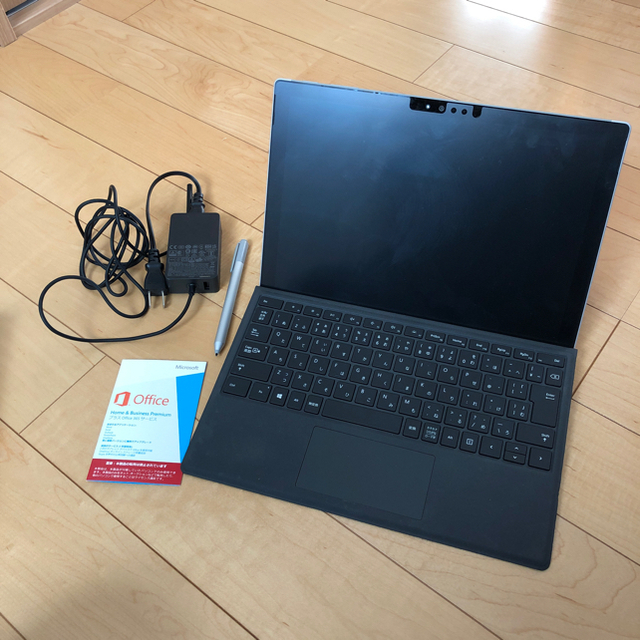 Surface Pro 4 i5/8GB/256GB Officeあり