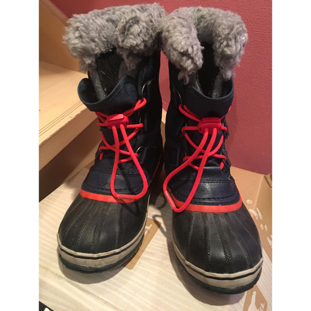 SOREL(ソレル)のsorel  kids  snow スノーブーツ NV 21 キッズ/ベビー/マタニティのキッズ靴/シューズ(15cm~)(長靴/レインシューズ)の商品写真
