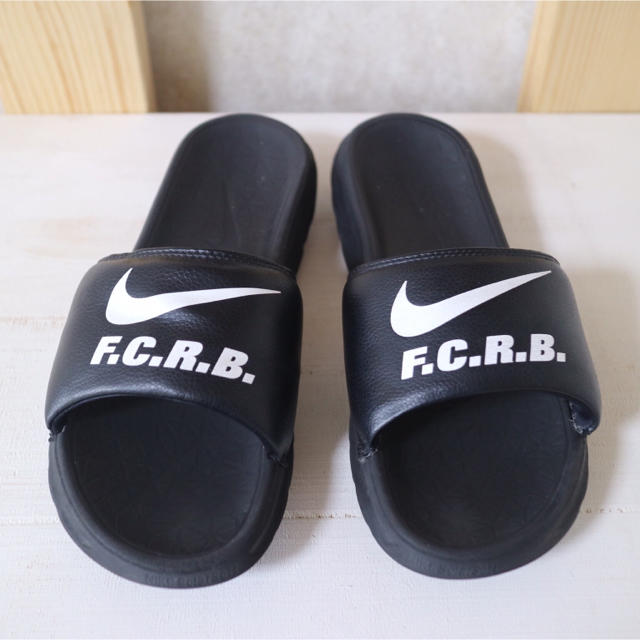 NIKE ナイキベナッシ FCRB サンダル 迷彩 カモフラ slideSOPH-