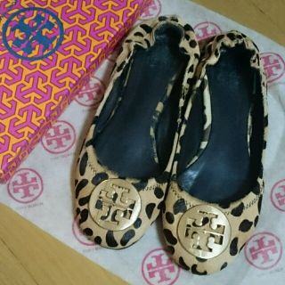 トリーバーチ(Tory Burch)のトリーバーチ フラットシューズ(ローファー/革靴)