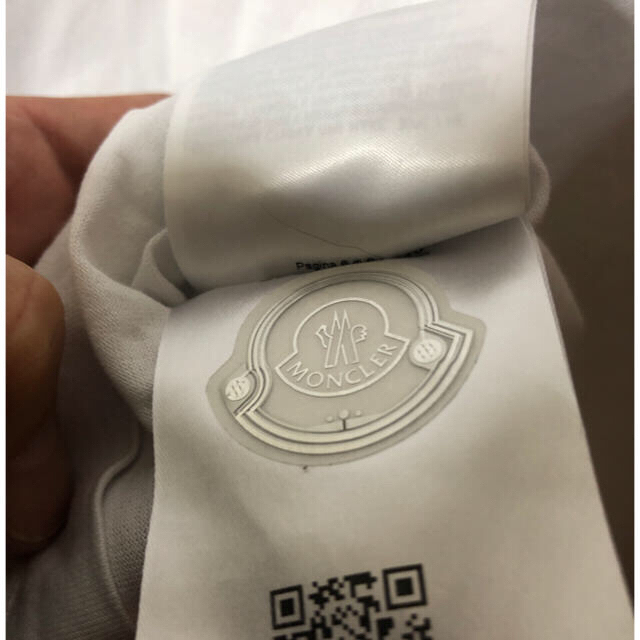 MONCLER(モンクレール)のモンクレール Tシャツ Ｌサイズ メンズのトップス(Tシャツ/カットソー(半袖/袖なし))の商品写真