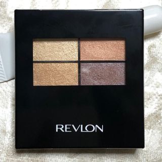 レブロン(REVLON)のレブロン アイグロー シャドウ クワッド N/ノット ジャスト ヌード(アイシャドウ)