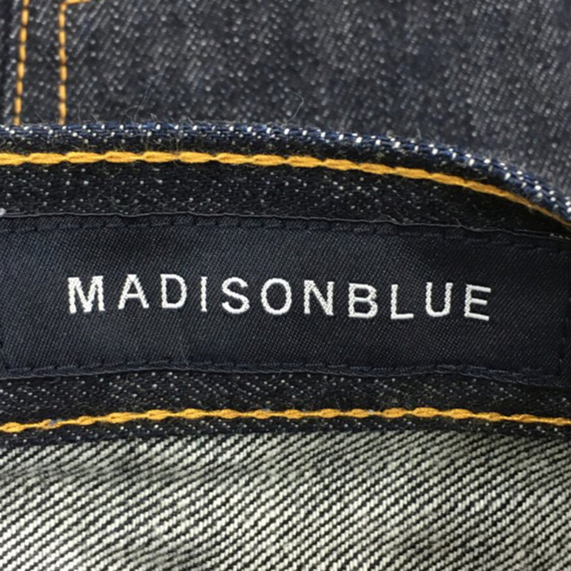 MADISONBLUE(マディソンブルー)の美品 MADISON BLUE マディソンブルー  デニム ジーンズ  レディースのパンツ(デニム/ジーンズ)の商品写真