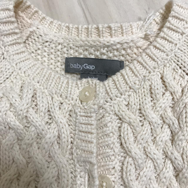 babyGAP(ベビーギャップ)のbaby GAP 70〜80センチ カーディガン キッズ/ベビー/マタニティのベビー服(~85cm)(カーディガン/ボレロ)の商品写真