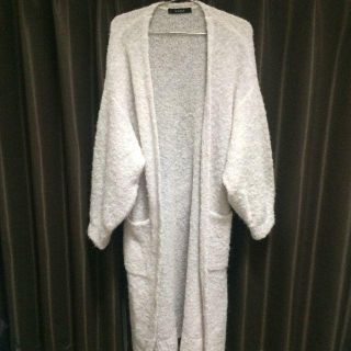 ダブルクローゼット(w closet)の【ダブルクローゼット】アルパカ混ロングカーディガン グレー フリーサイズ(カーディガン)