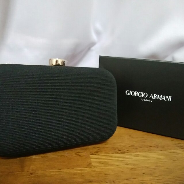 Giorgio Armani(ジョルジオアルマーニ)のジョルジオアルマーニビューティ クラッチバッグ レディースのバッグ(クラッチバッグ)の商品写真