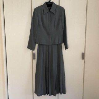 ローブ(ROBE)のこん様専用！フォーマルスーツ(スーツ)