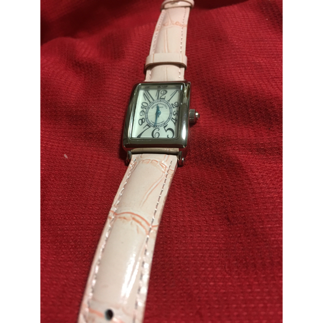ALESSANdRA OLLA(アレッサンドラオーラ)の新品未使用　値下げ⤵︎alessandra olla 腕時計 ピンク レディースのファッション小物(腕時計)の商品写真