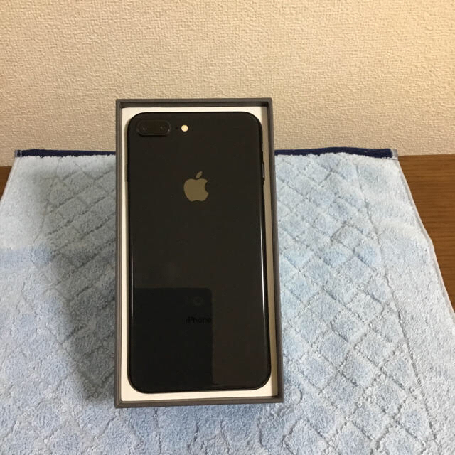 美品 iPhone8plus 256GB