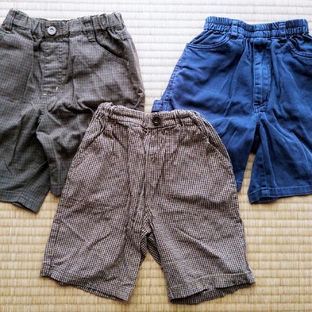 (送料込)男の子☆ﾊｰﾌﾊﾟﾝﾂ3枚ｾｯﾄ☆100～110cm キッズ/ベビー/マタニティのキッズ服男の子用(90cm~)(パンツ/スパッツ)の商品写真