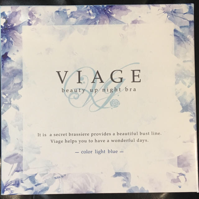 viage ナイトブラ Lサイズ ライトブルー レディースの下着/アンダーウェア(ブラ)の商品写真