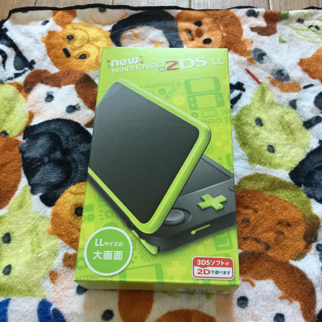 携帯用ゲーム機本体★新品★new NINTENDO 2DS LL  本体