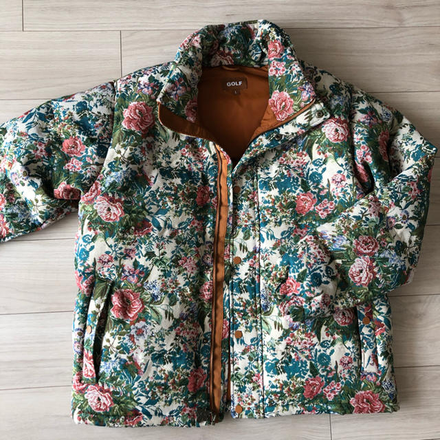 GARDENPUFFYJACKET - ROSERED by GOLF WANG | www.jarussi.com.br