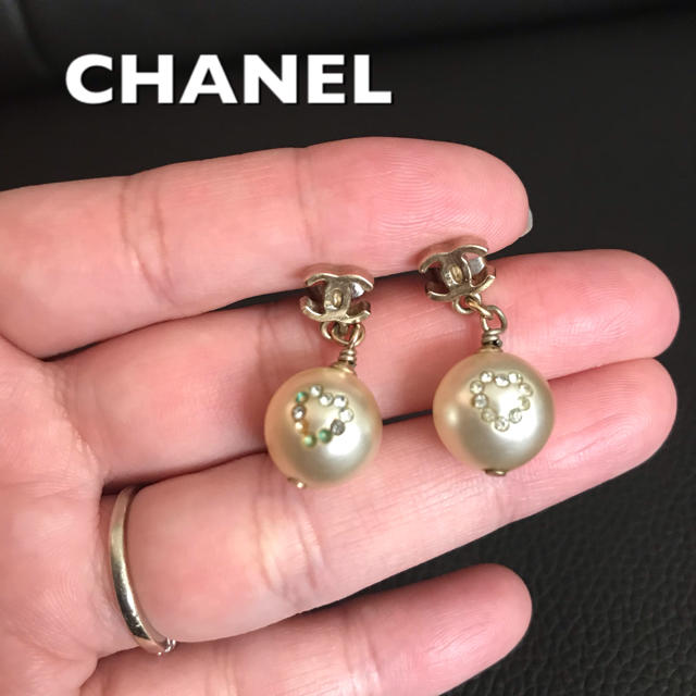 CHANEL シャネル ☆ ピアス