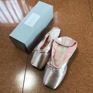 チャコット(CHACOTT)のmyomyo様 新品 チャコット  VERONESE Ⅱ ２４cmEEM(ダンス/バレエ)