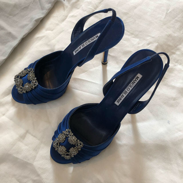 素晴らしい外見 MANOLO BLAHNIK 美品 37 ロイヤルブルー スリング